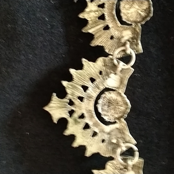 Silver and black toned metal necklace with rhinestones - Picture 3 of 3